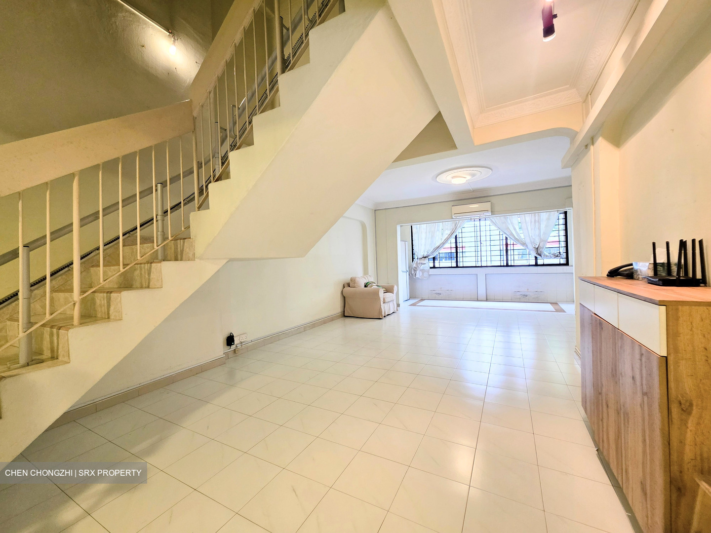 Blk 405 Hong Kah Court (Jurong West), HDB Executive #633324861